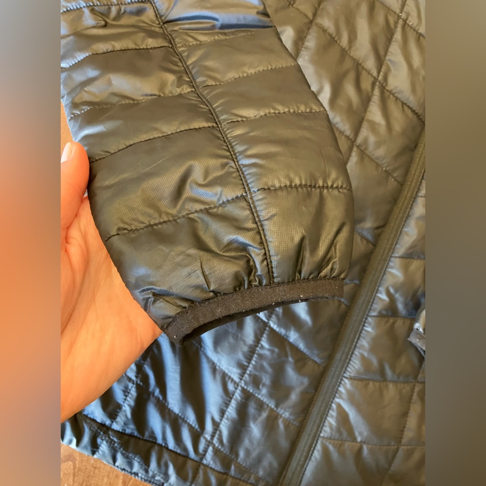 L.L. Bean Women's Black PrimaLoft Packaway Jacket size small - Picture 6 of 11